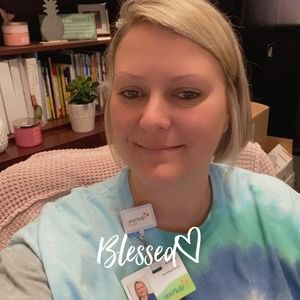 Meet your Posher, Deanna